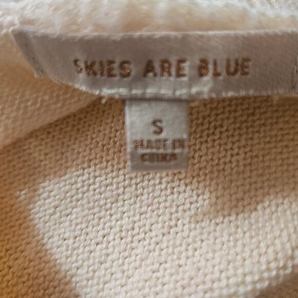 Skies Are Blue Cream V Neck Sweater Size Small - Picture 5 of 5